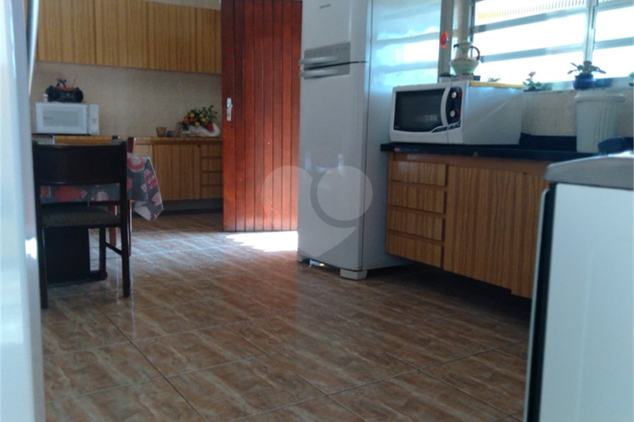 Sobrado à venda com 3 quartos, sendo 1 suíte, em Santa Teresinha, São Paulo, SP