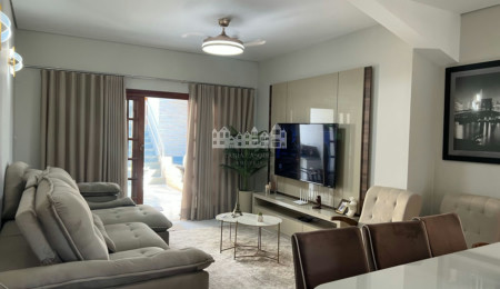 Casa à venda com 3 quartos, sendo 1 suíte, em Retiro das Fontes, Atibaia, SP