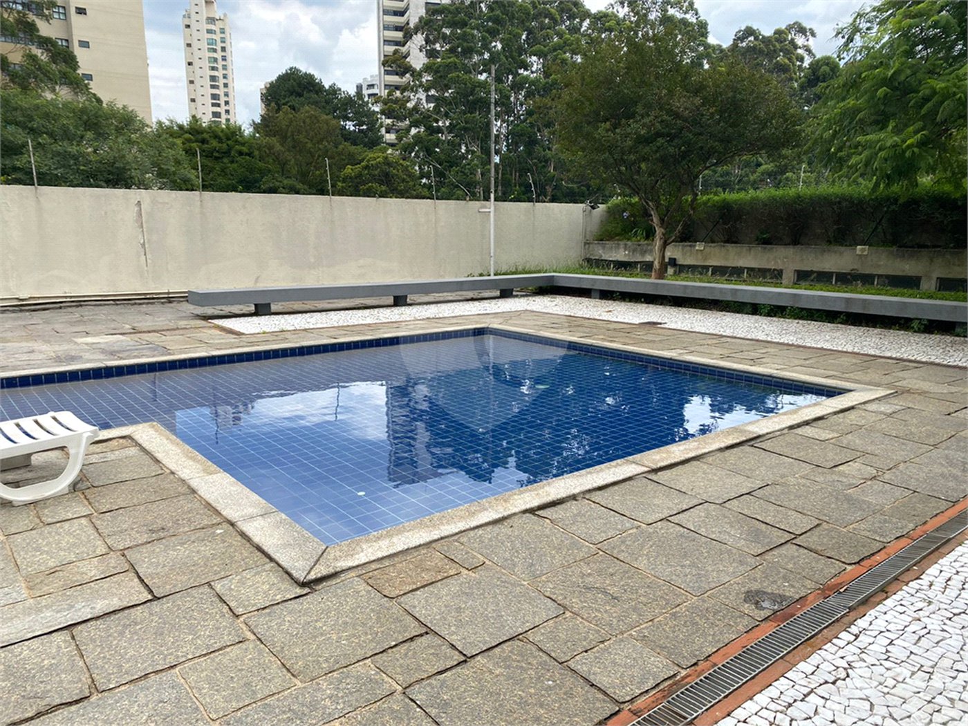 Apartamento à venda com 2 suítes em Morumbi, São Paulo, SP