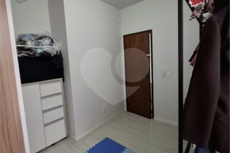 Casa à venda com 6 quartos, sendo 1 suíte,  em Vila Vitória, Mogi das Cruzes, SP