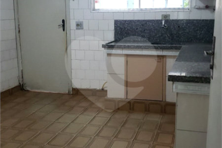 Casa à venda com 3 quartos em Jardim Petrópolis, São Paulo, SP