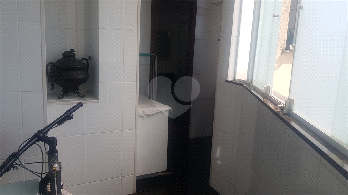 Apartamento à venda com 3 quartos em Praça da Bandeira, Rio de Janeiro, RJ