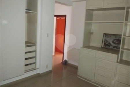 Apartamento à venda com 3 quartos, sendo 1 suíte, no Centro, Araraquara, SP