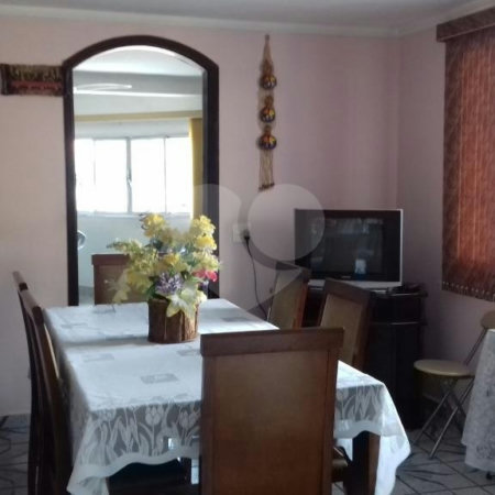 Sobrado à venda com 3 quartos em Vila Maria Alta, São Paulo, SP