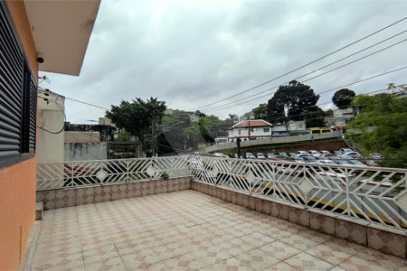 Sobrado à venda ou para alugar com 5 quartos, sendo 1 suíte, em Vila Parque Jabaquara, São Paulo, SP