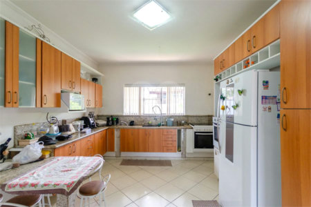 Casa à venda ou para alugar com 4 quartos, sendo 3 suítes,  em Jardim Vivan, São Paulo, SP