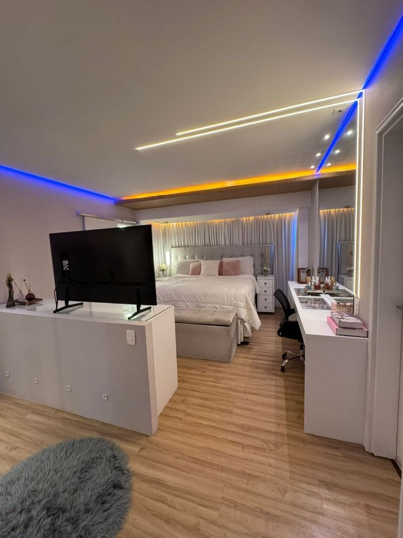 Apartamento com 3 dormitórios à venda, 200 m² por R$ 3.180.000,00 - Ponta da Praia - Santos/SP