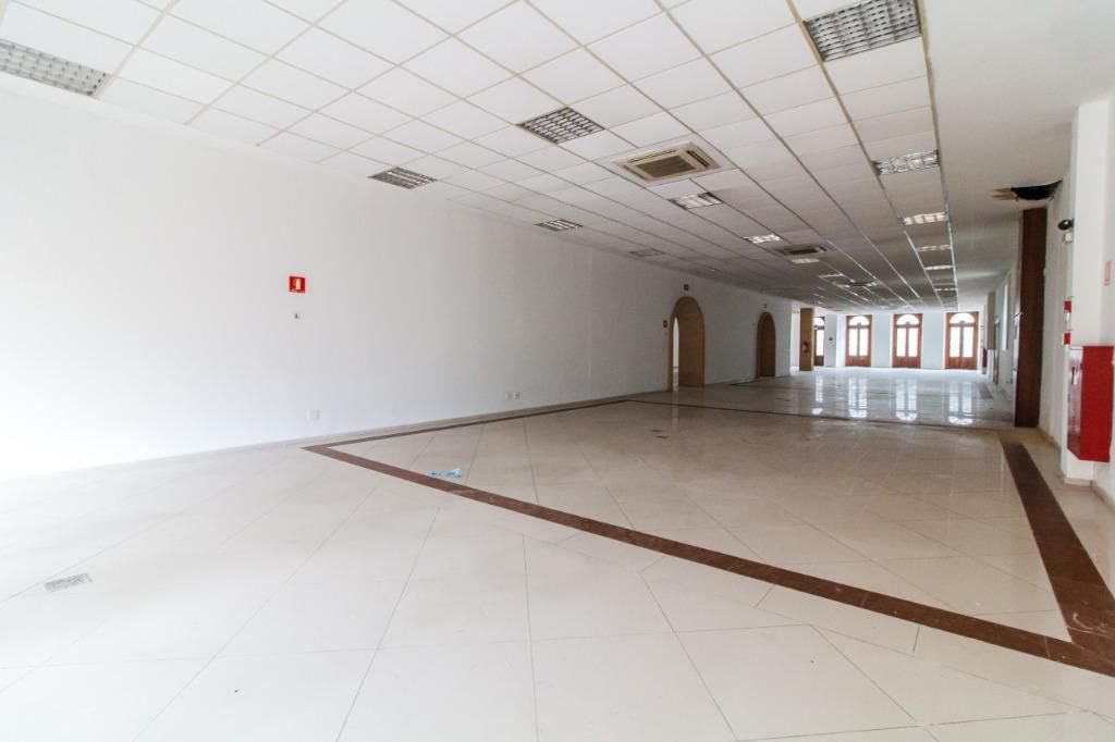 Prédio Comercial de Grande Porte no Centro Histórico de Santos para Venda Ou Aluguel