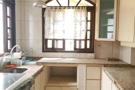 Sobrado à venda com 3 quartos, sendo 1 suíte, em Lapa, São Paulo, SP