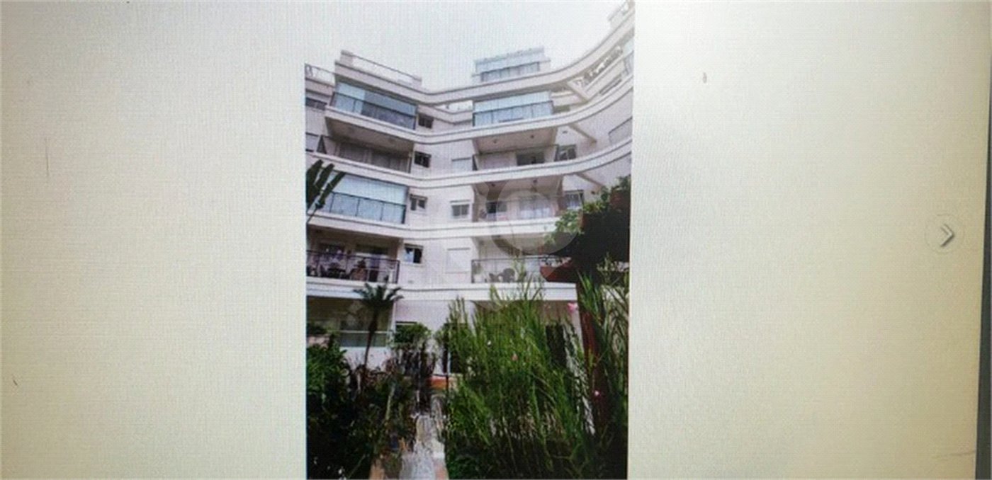 Apartamento à venda com 2 quartos, sendo 1 suíte, em Morumbi, São Paulo, SP