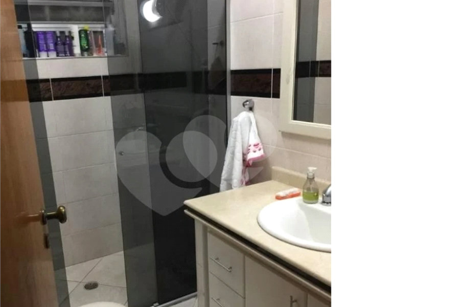 Sobrado à venda com 4 quartos, sendo 1 suíte, em Jaçanã, São Paulo, SP