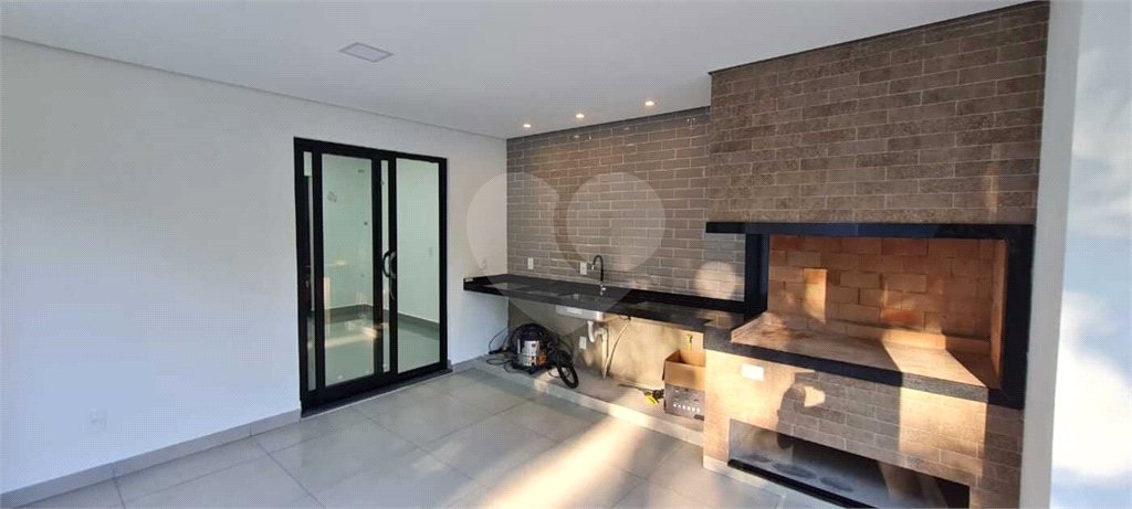 Casa à venda com 3 suítes no condomínio Reserva dos Vinhedos, Louveira - SP