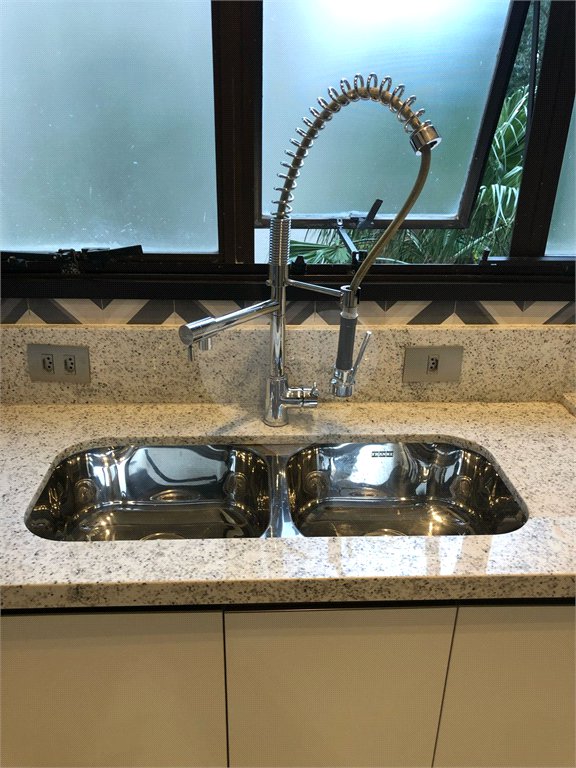 Apartamento à venda com 4 suítes em Vila Suzana, São Paulo, SP