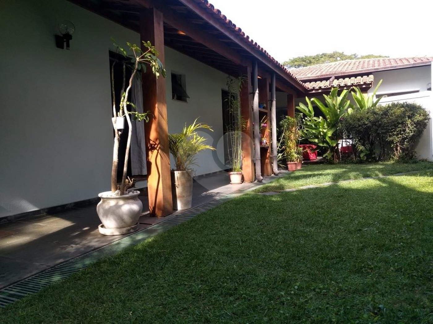 Sobrado à venda ou para alugar com 5 quartos, sendo 3 suítes, em Jardim Marajoara, São Paulo, SP