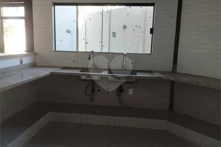 Casa à venda com 3 quartos, sendo 2 suítes, em Vila Harmonia, Araraquara, SP