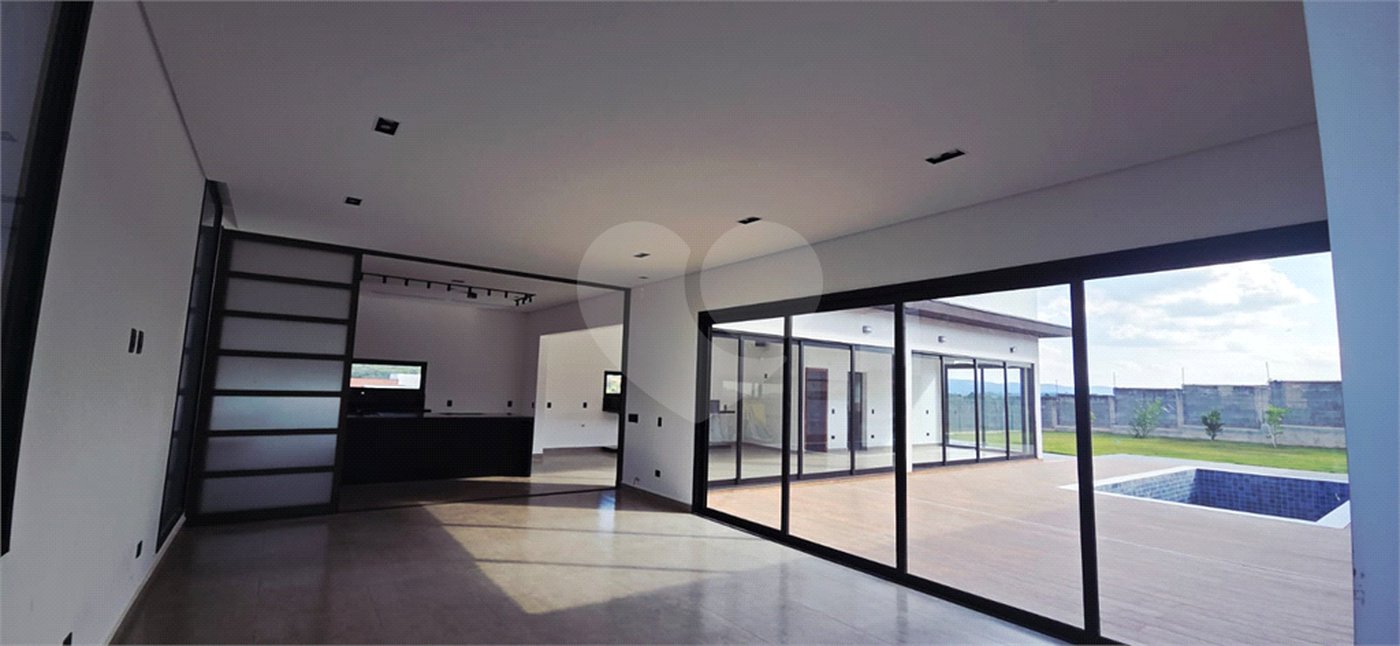 Casa à venda com 4 suítes no condomínio Residencial Dacha, Sorocaba - SP