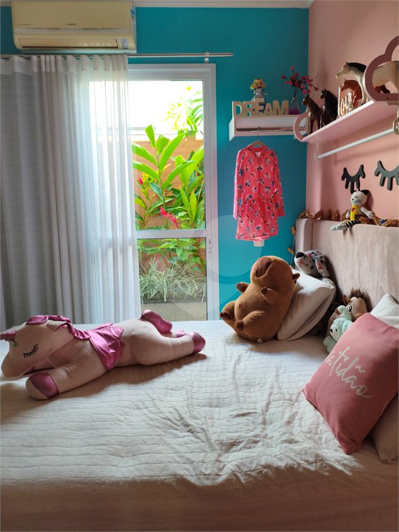 Casa à venda com 3 suítes em Carmo, Araraquara, SP
