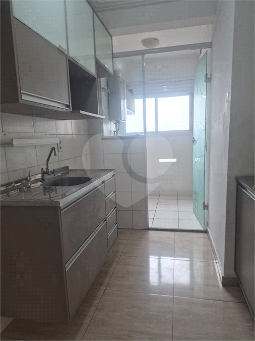 Apartamento à venda ou para alugar com 3 quartos, sendo 1 suíte, em Parque São Lourenço, São Paulo, SP