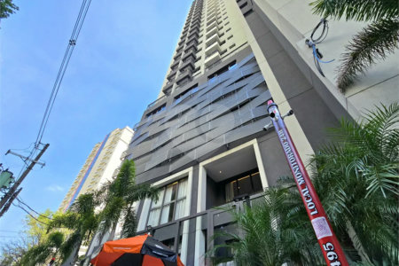 Studio Mobiliado Novo Andar Alto Próximo Metrô Paraíso