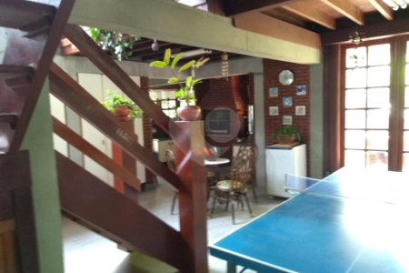 Chácara Condomínio Horto Ivan, LINDA!!! Atibaia, SP. 7.200m² A/T PORTA FECHADA