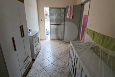 Casa à venda com 4 quartos, sendo 1 suíte,  em Vila Santa Maria, Guarulhos, SP