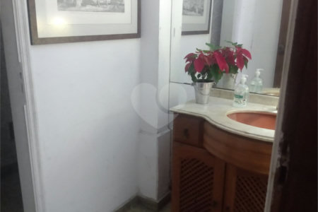 Casa à venda com 4 quartos, sendo 1 suíte, em Tijuca, Rio de Janeiro, RJ