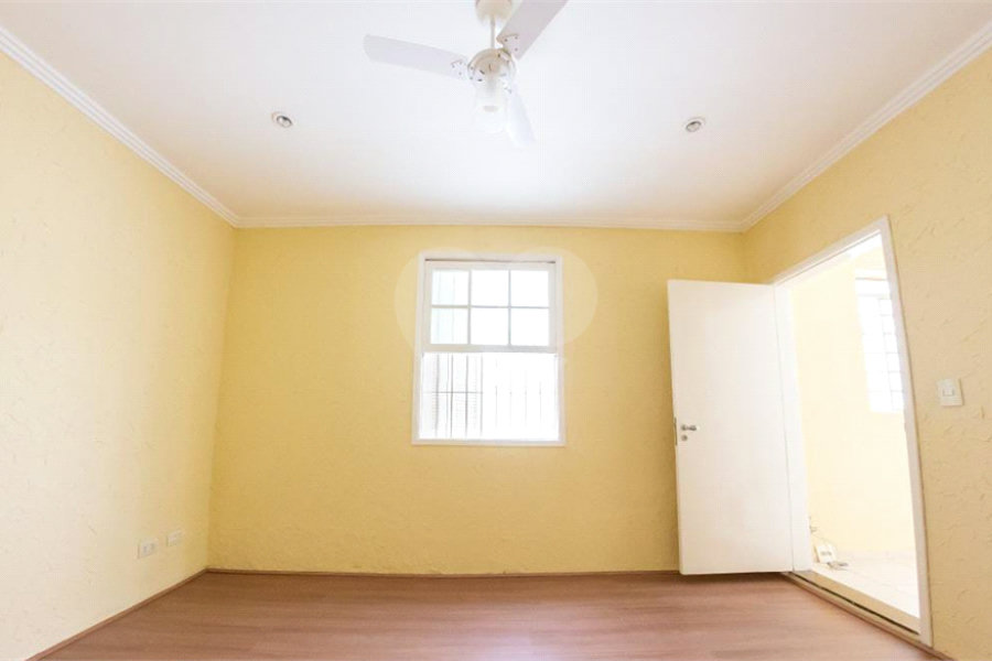 Casa à venda com 4 quartos em Santana, São Paulo, SP