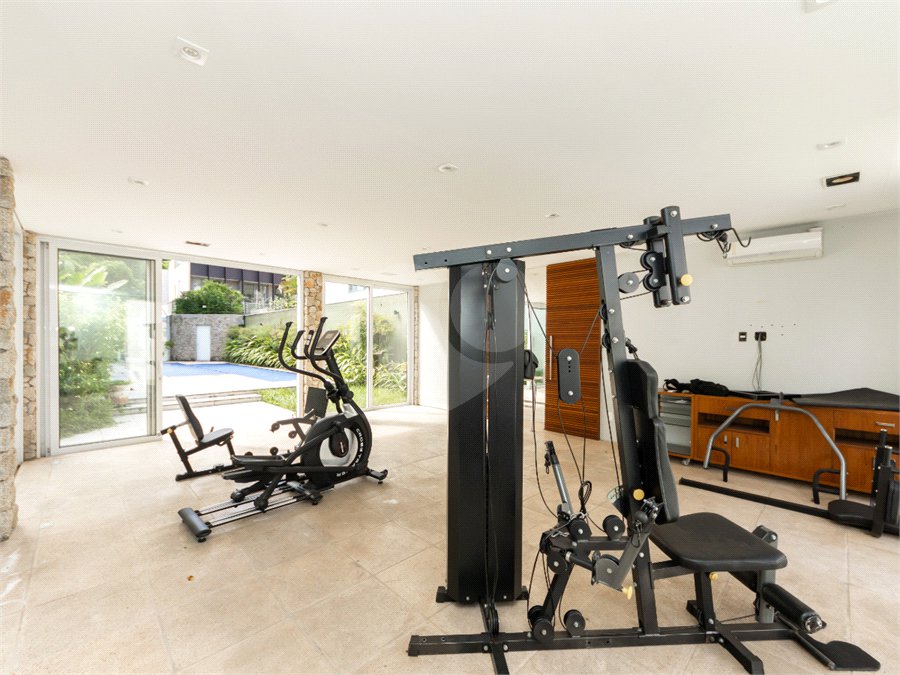 Casa com 4 quartos a venda Vila Nova Conceição, São Paulo - SP