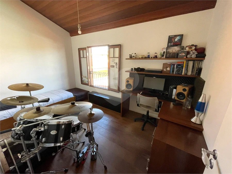 CASA CONDOMINIO DAMHA II