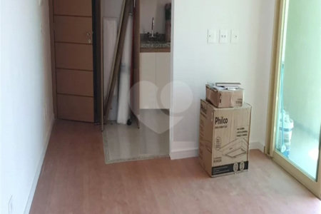 Apartamento à venda com 3 suítes em Jardim São Paulo(zona Norte), São Paulo, SP