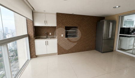 Apartamento à venda com 3 suítes em Campo Belo, São Paulo, SP