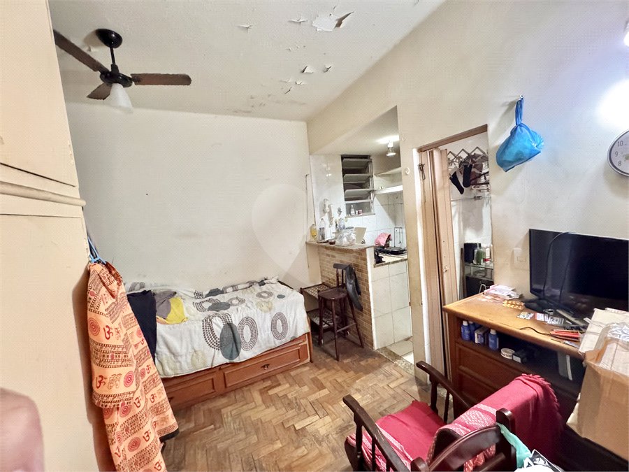 Kitnet à venda com 1 quarto em Catete, Rio de Janeiro, RJ