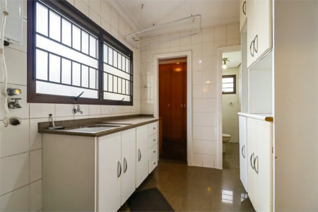 Apartamento à venda com 4 quartos, sendo 3 suítes, em Brooklin Paulista, São Paulo, SP