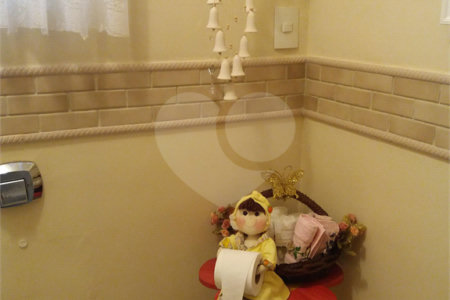 Sobrado à venda com 3 quartos, sendo 1 suíte, em Jardim Japão, São Paulo, SP
