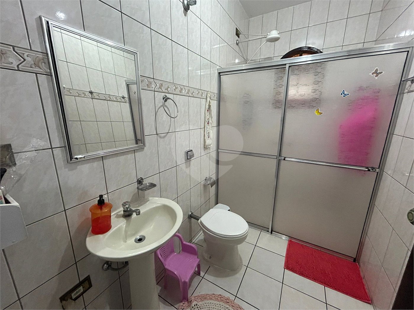 Casa em condomínio à venda com 3 quartos, sendo 1 suíte,  no Centro, Bom Jesus dos Perdões, SP