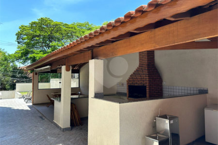 Apartamento à venda com 3 quartos, sendo 1 suíte, em Vila Monumento, São Paulo, SP