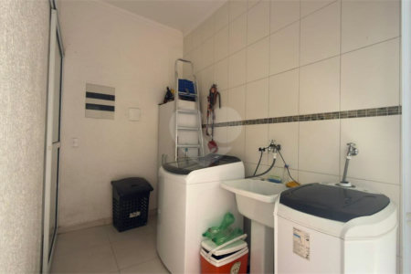Casa à venda com 4 quartos, sendo 1 suíte,  no condomínio Portobello Sorocaba, Sorocaba - SP