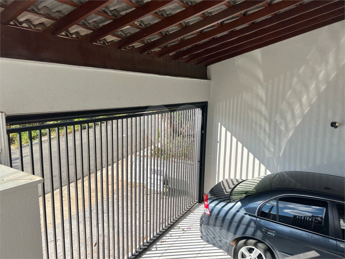 Casa à venda com 3 quartos, sendo 1 suíte, em Retiro das Fontes, Atibaia, SP