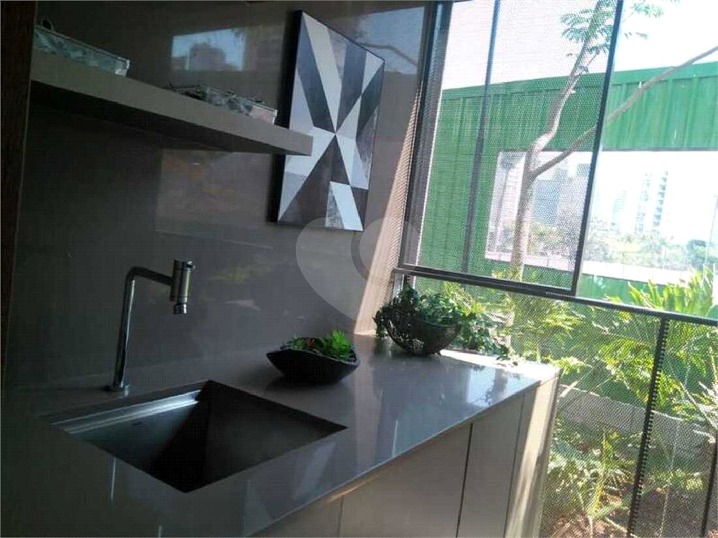 Apartamento à venda com 3 quartos, sendo 1 suíte,  em Jardim das Acácias, São Paulo, SP