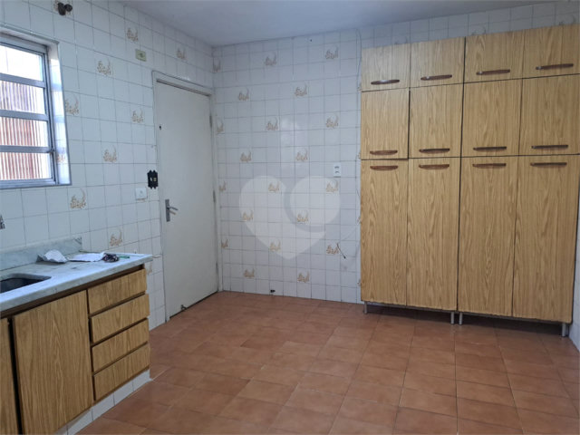 Sobrado à venda com 3 quartos em Campo Belo, São Paulo, SP