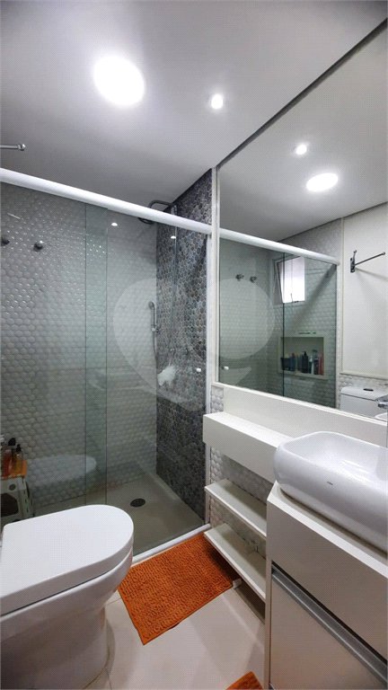 Apartamento à venda com 3 quartos, sendo 1 suíte, em Jardim Marajoara, São Paulo, SP