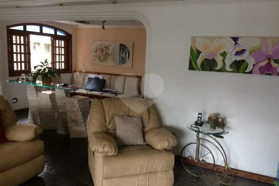Casa à venda com 3 quartos, sendo 1 suíte, em Vila Nova Cachoeirinha, São Paulo, SP