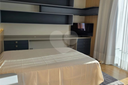 Casa à venda com 6 quartos, sendo 3 suítes, no condomínio Ibiti Royal Park, Sorocaba - SP