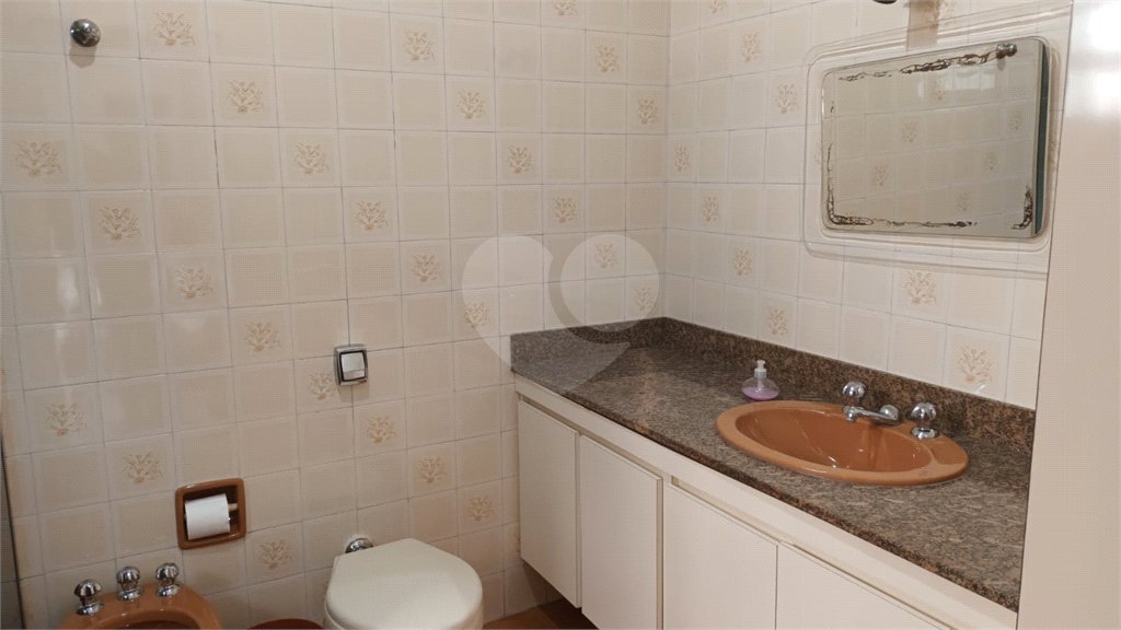 Casa à venda com 3 quartos, sendo 1 suíte, em Planalto Paulista, São Paulo, SP