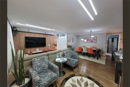 Apartamento à venda com 3 suítes em Cidade São Francisco, São Paulo, SP