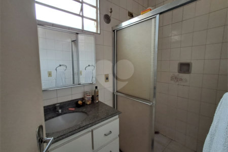 Sobrado à venda com 3 quartos em Água Branca, São Paulo, SP