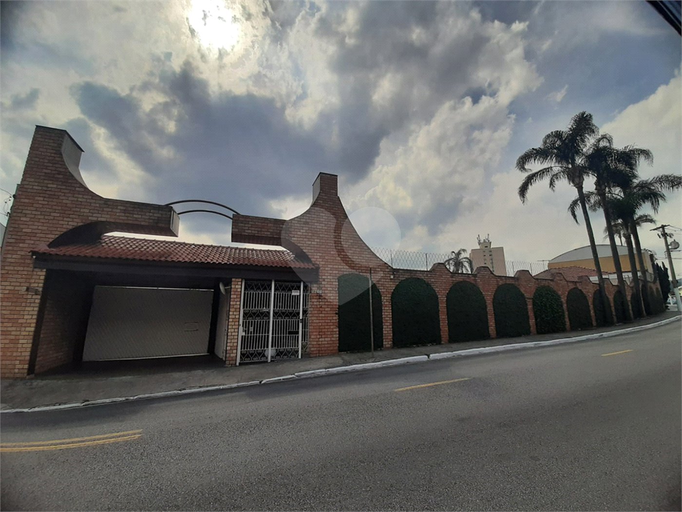 Casa à venda com 3 quartos, sendo 1 suíte, no condomínio Cantareira Park, São Paulo - SP