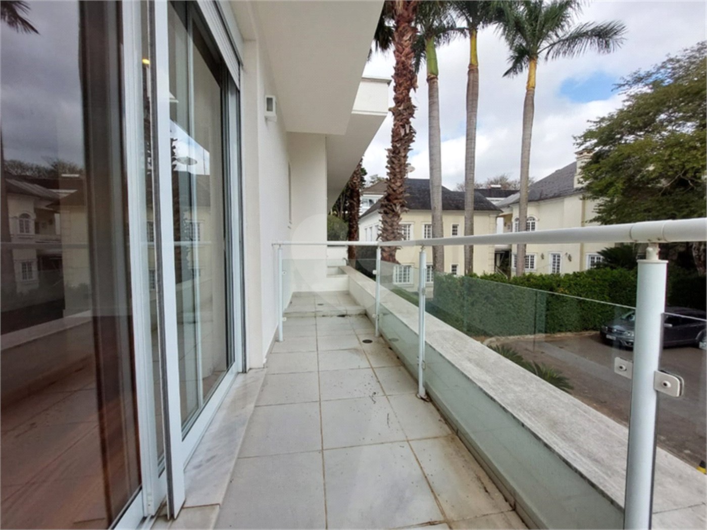 Casa à venda com 4 suítes no condomínio Residencial Morumbi, São Paulo - SP