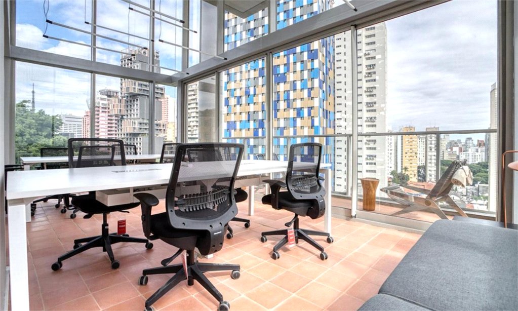 Apartamento à venda ou para alugar com 1 suíte em Pinheiros, São Paulo, SP