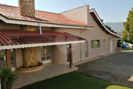 Casa à venda com 4 suítes em Jardim Residencial Santa Luiza, Atibaia, SP